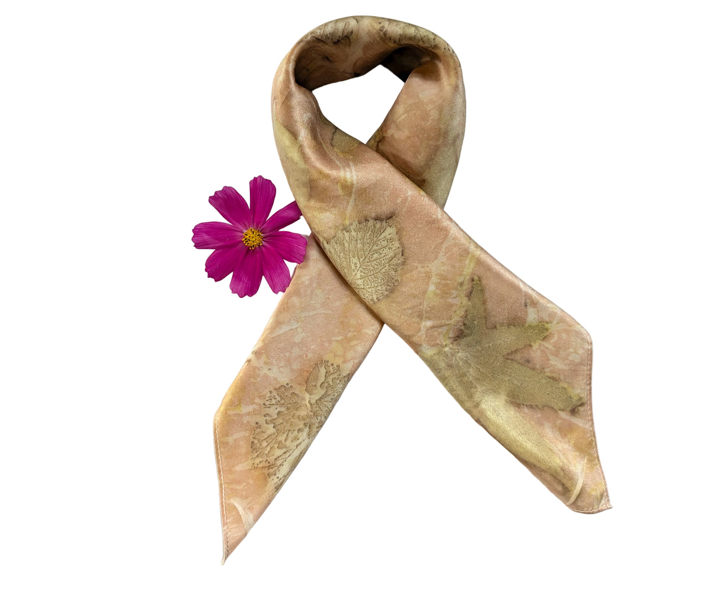 რბილი წითელი აბრეშუმის შარფი, ფოთლების ეკო პრინტით